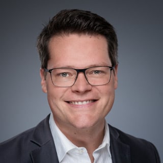 Porträt Stadtrat Jürgen Czernohorszky.