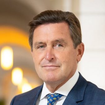 Porträt Stadtrat Peter Hanke