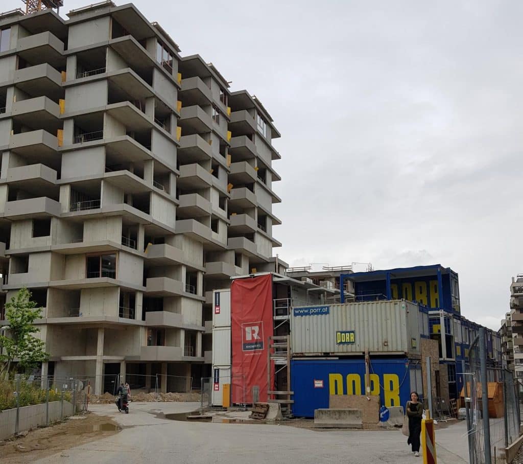 Baustelle eines Neubaus in Wien